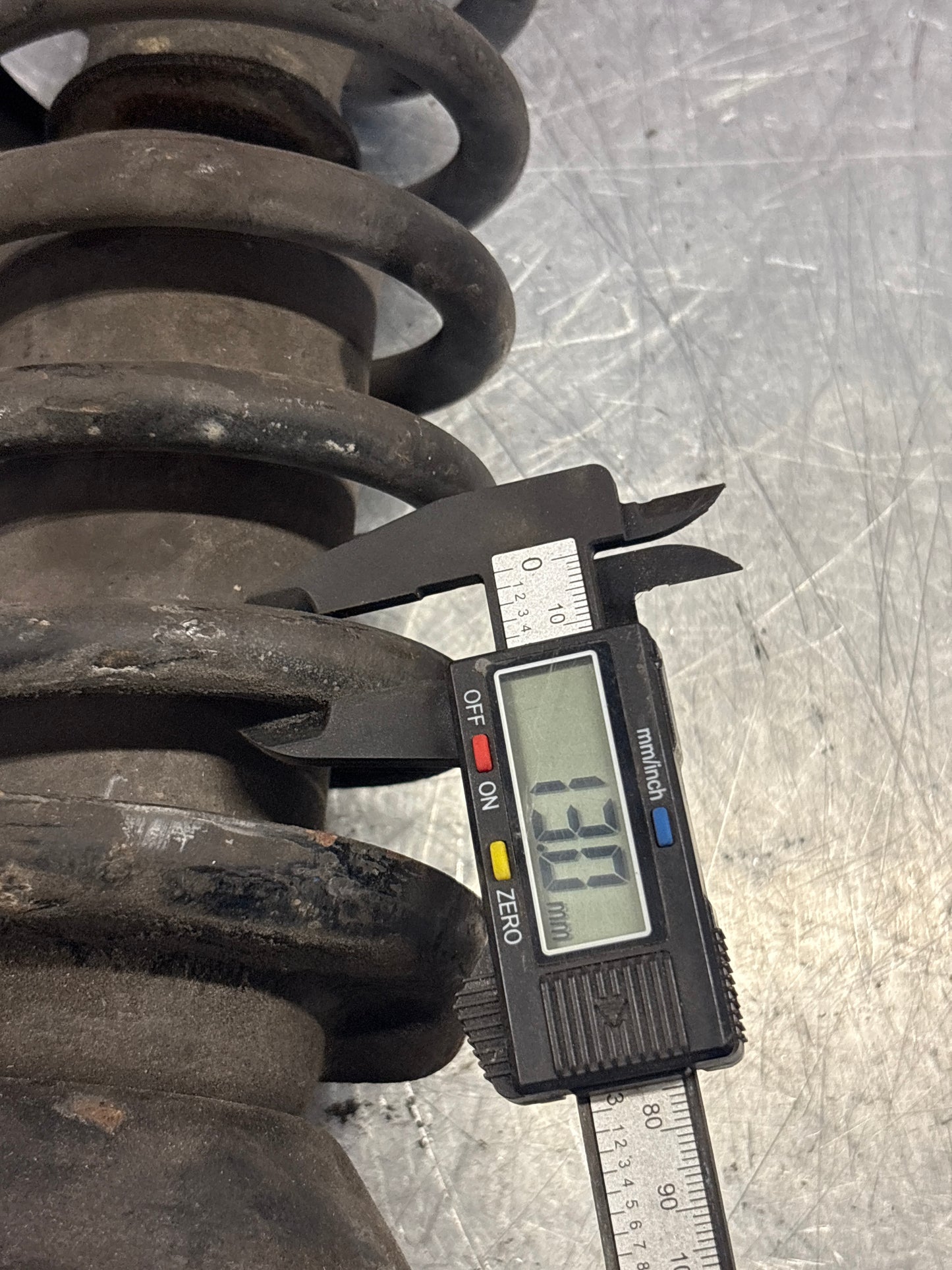 Porsche 928 rear shock absorber, 92833305117