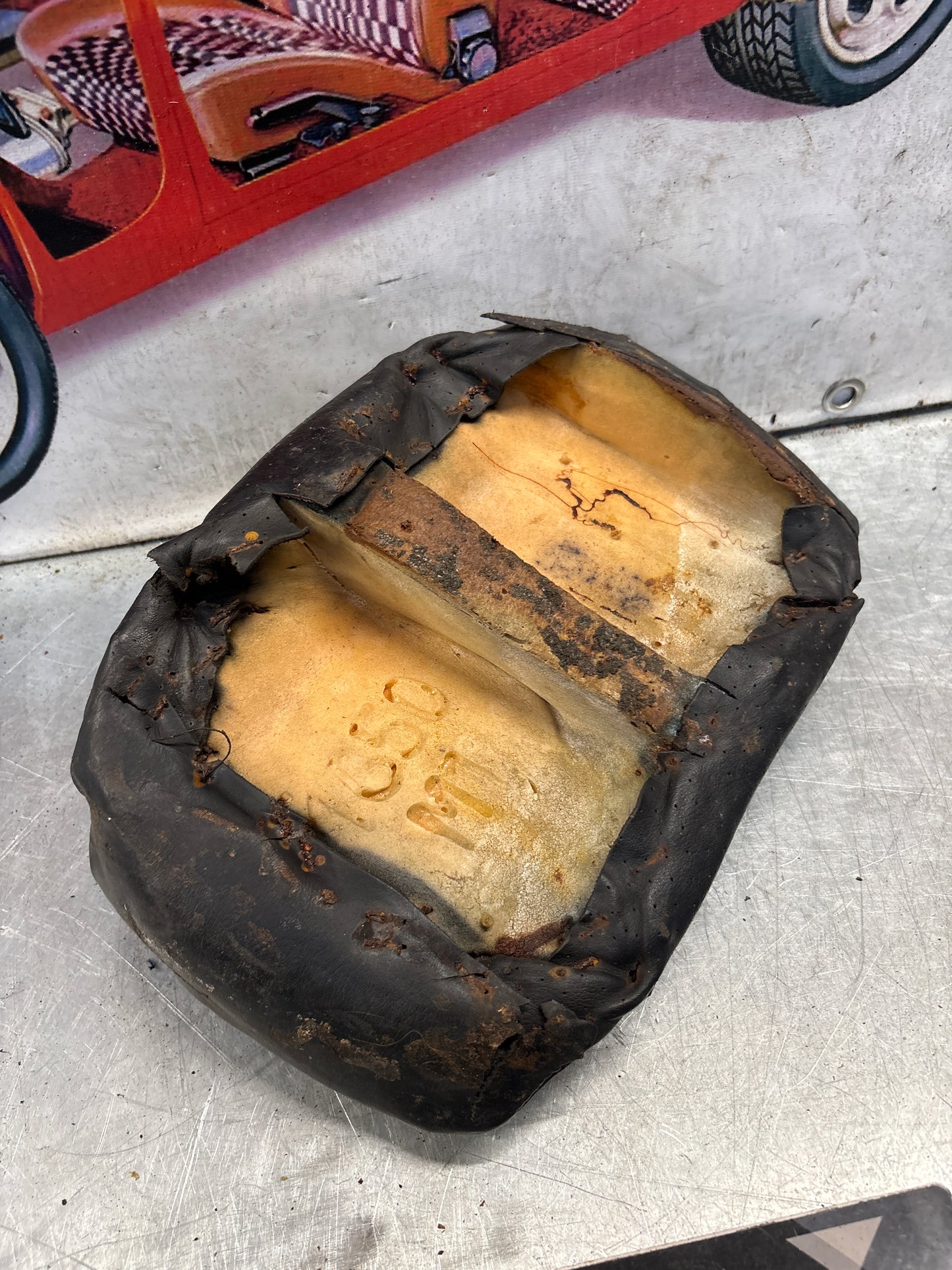 Porsche 928 rear right seat centre cushion, leather, black, used 92852208851