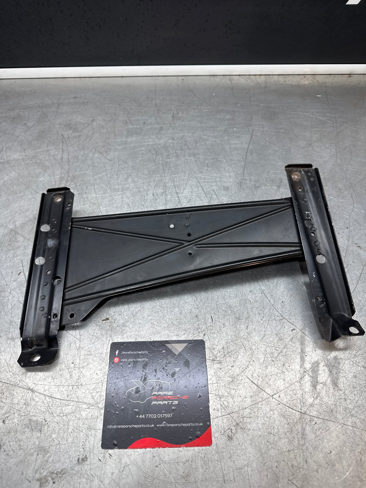 Porsche 944 S2 Turbo ECU bracket, 85.5 onwards 2.5 N/A 94555104902 RHD used