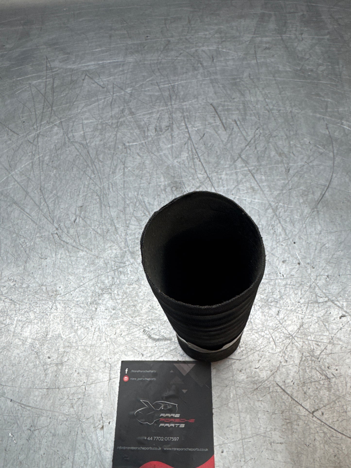 Porsche 944 connecting hose 94460315300 NOS