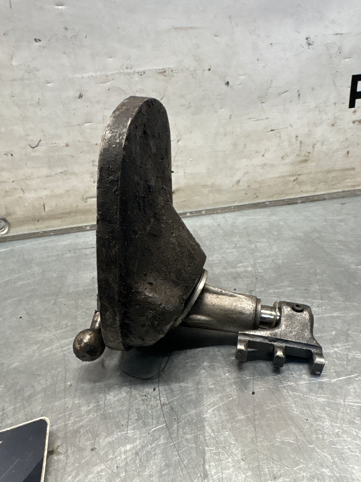 Porsche 914 shift rod housing, used 91430312701 / 91430312900 / 91430311700