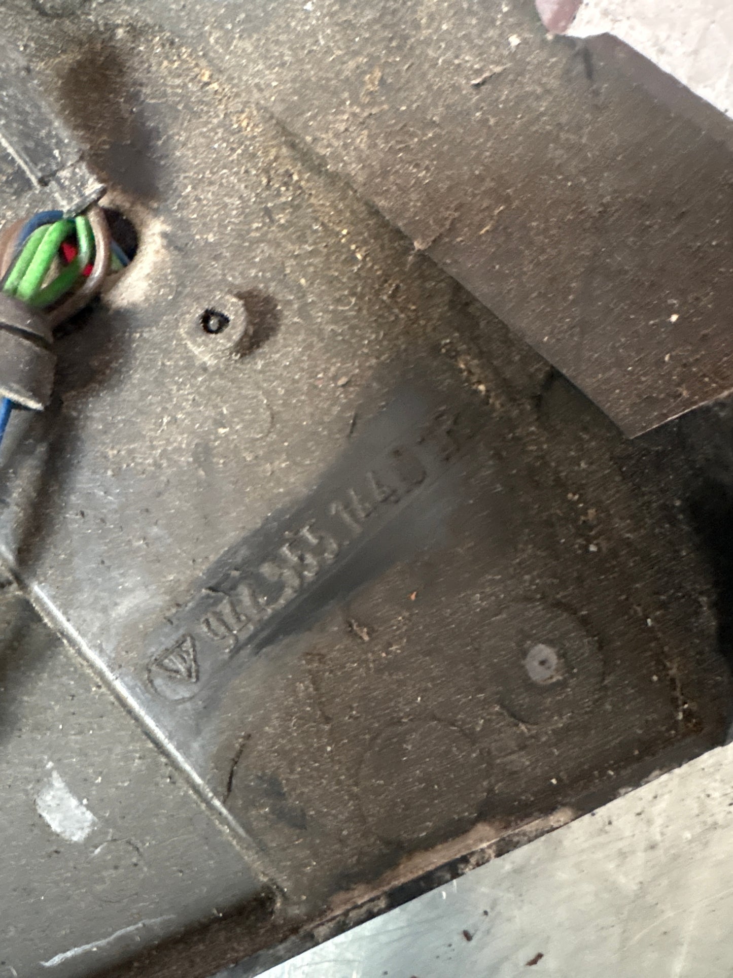 Porsche 944 speaker board housing, used 94455514401R