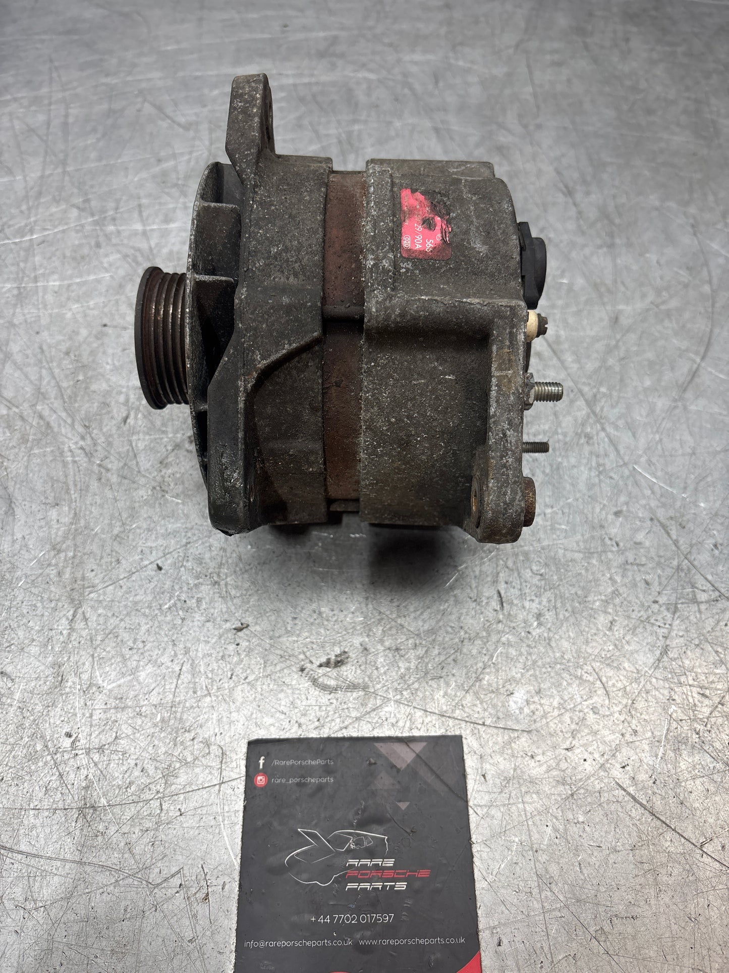 Porsche 924S / 944 2.5 models alternator. 0120469559 used