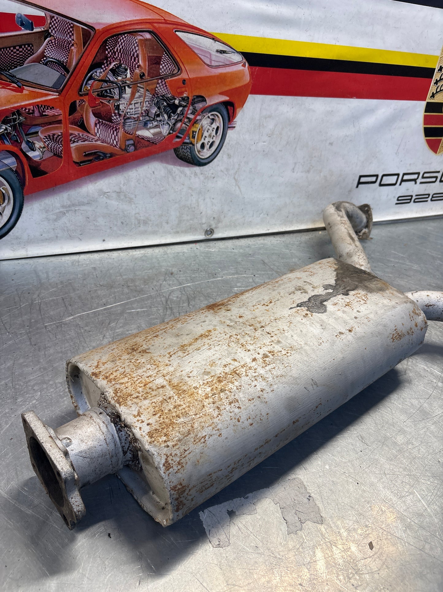 Porsche 928 middle exhaust silencer, 92811109601 used