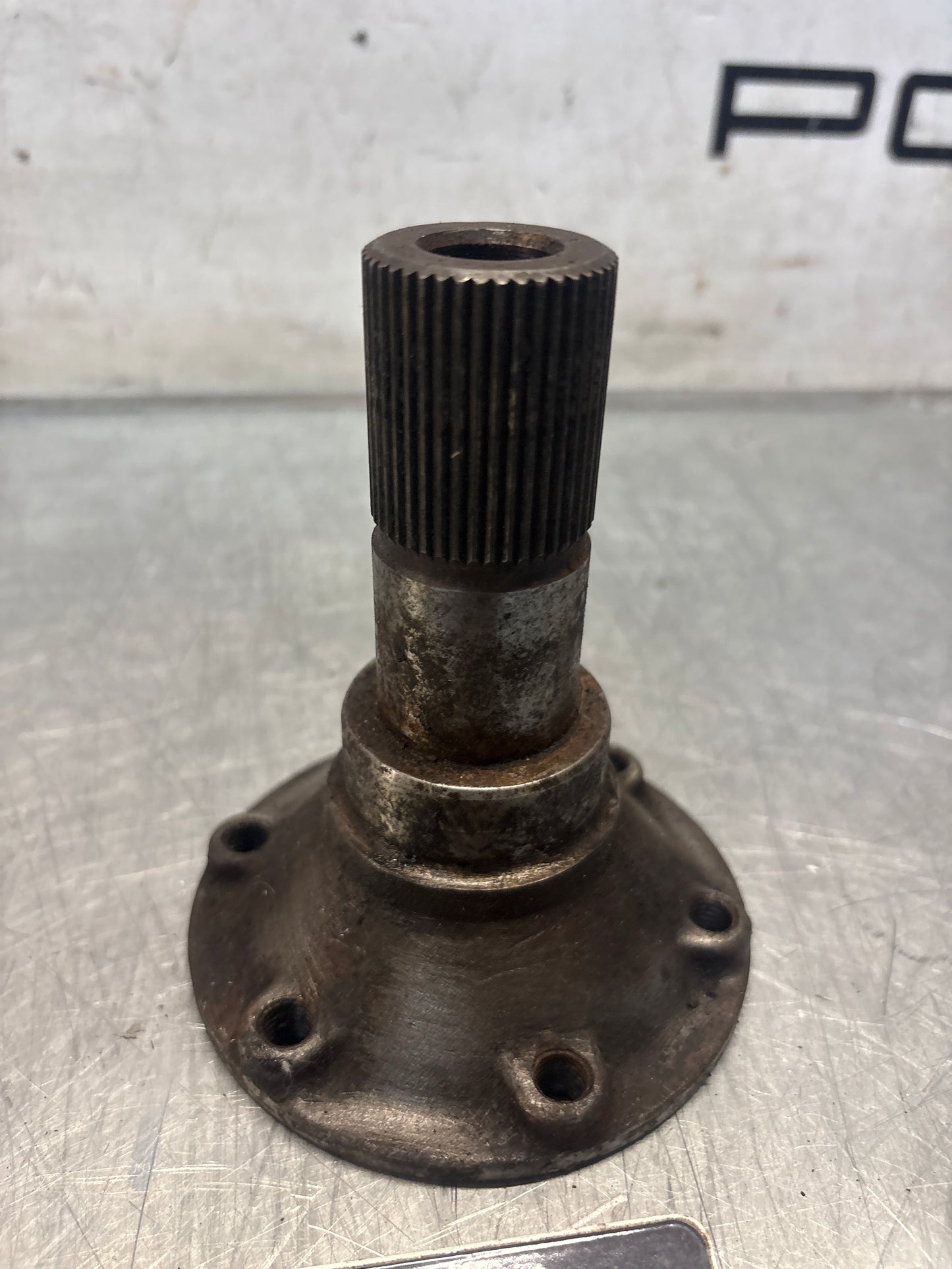 Porsche 928 joint flange long spindle version, used 92833220620
