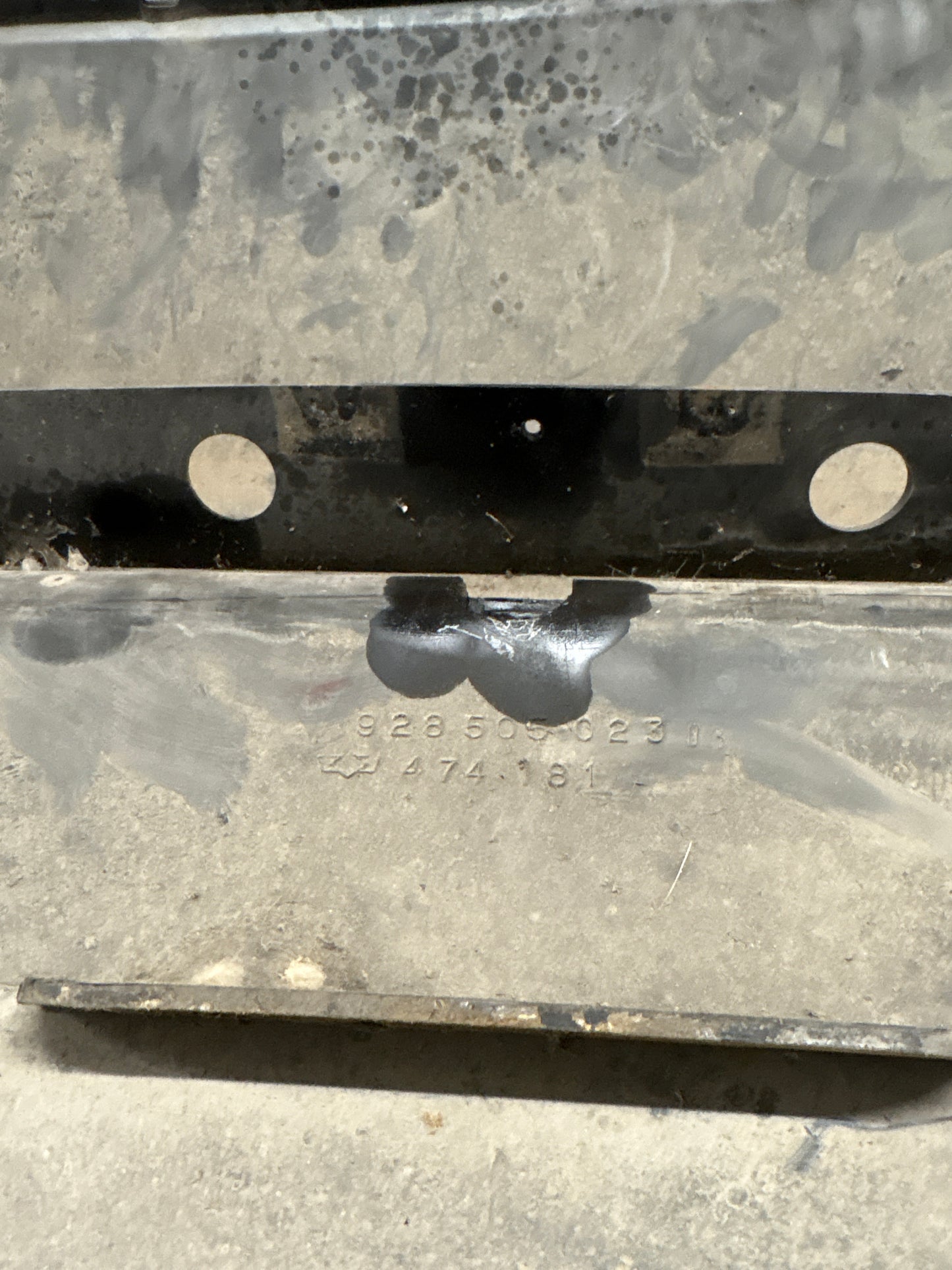 Porsche 928S rear bumper, used 92850502303 / 474181