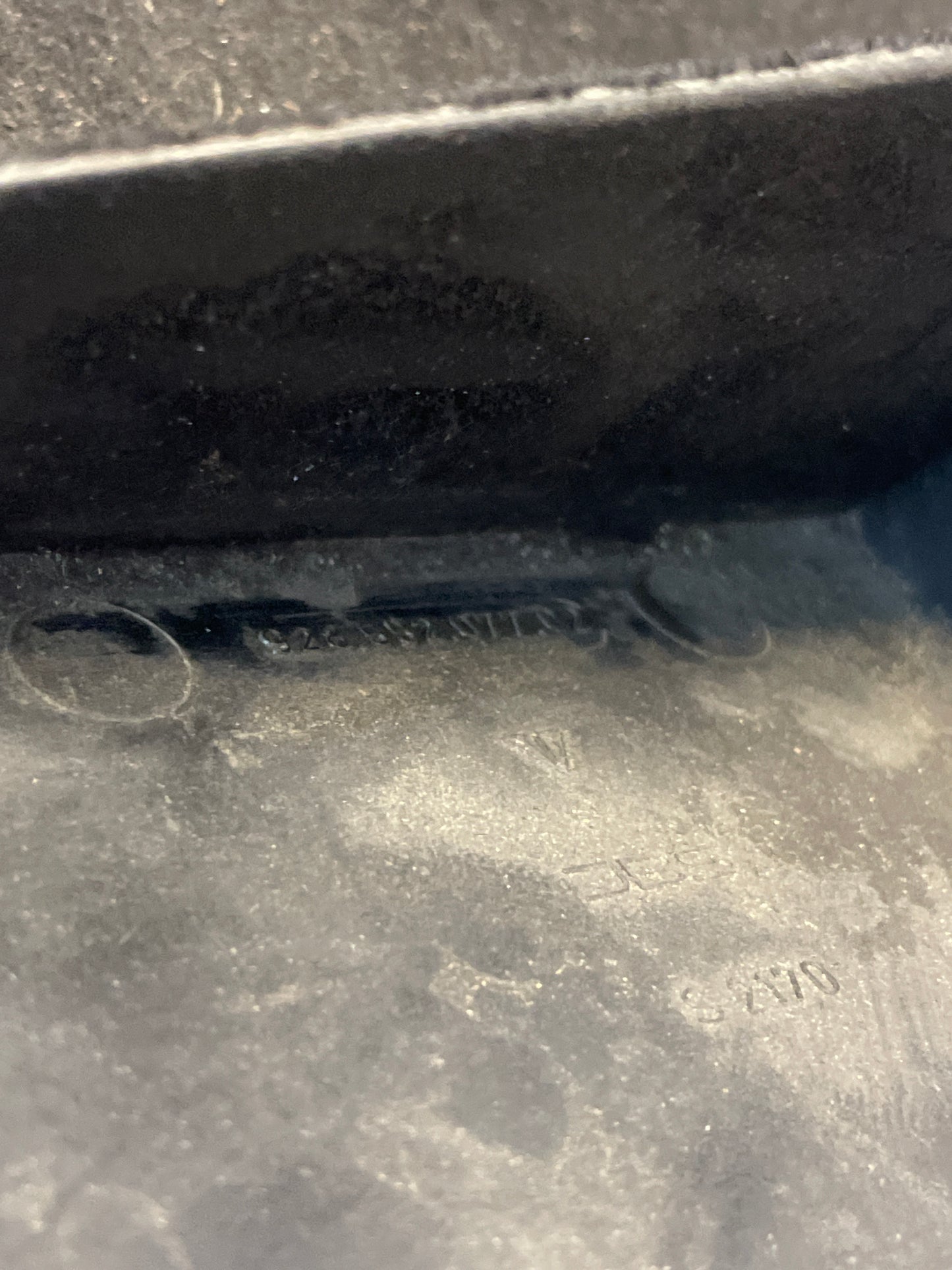 Porsche 928 under glove box shelf, grey 92855207702 LHD only, used