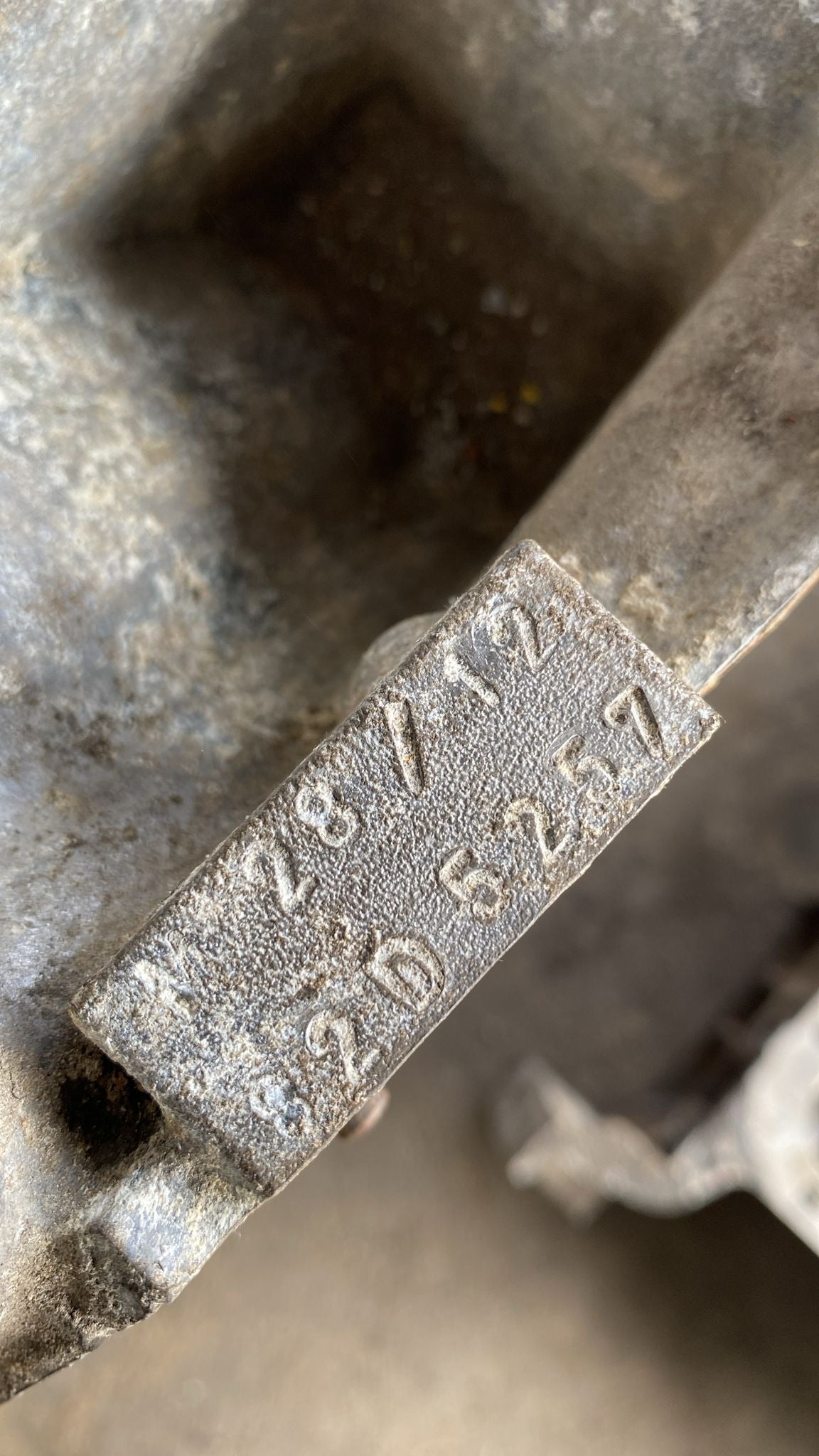 Porsche 928 M28/12 4.7 engine block for spares or repair