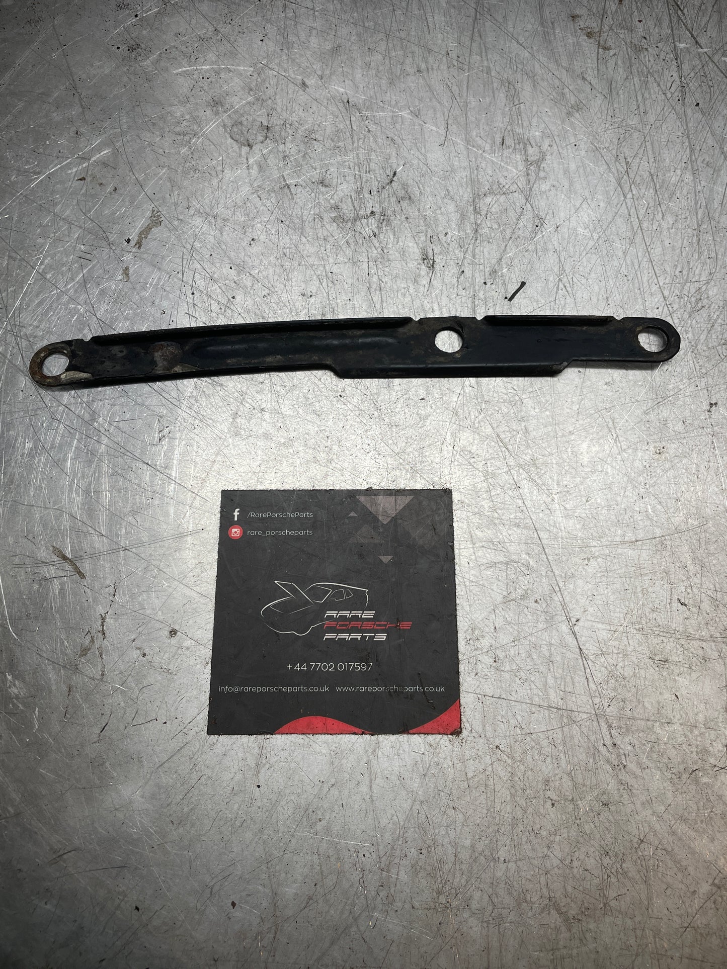 Porsche 944 Turbo / 944 S2 wing to front bumper attachment strip, right, 95150551400 used