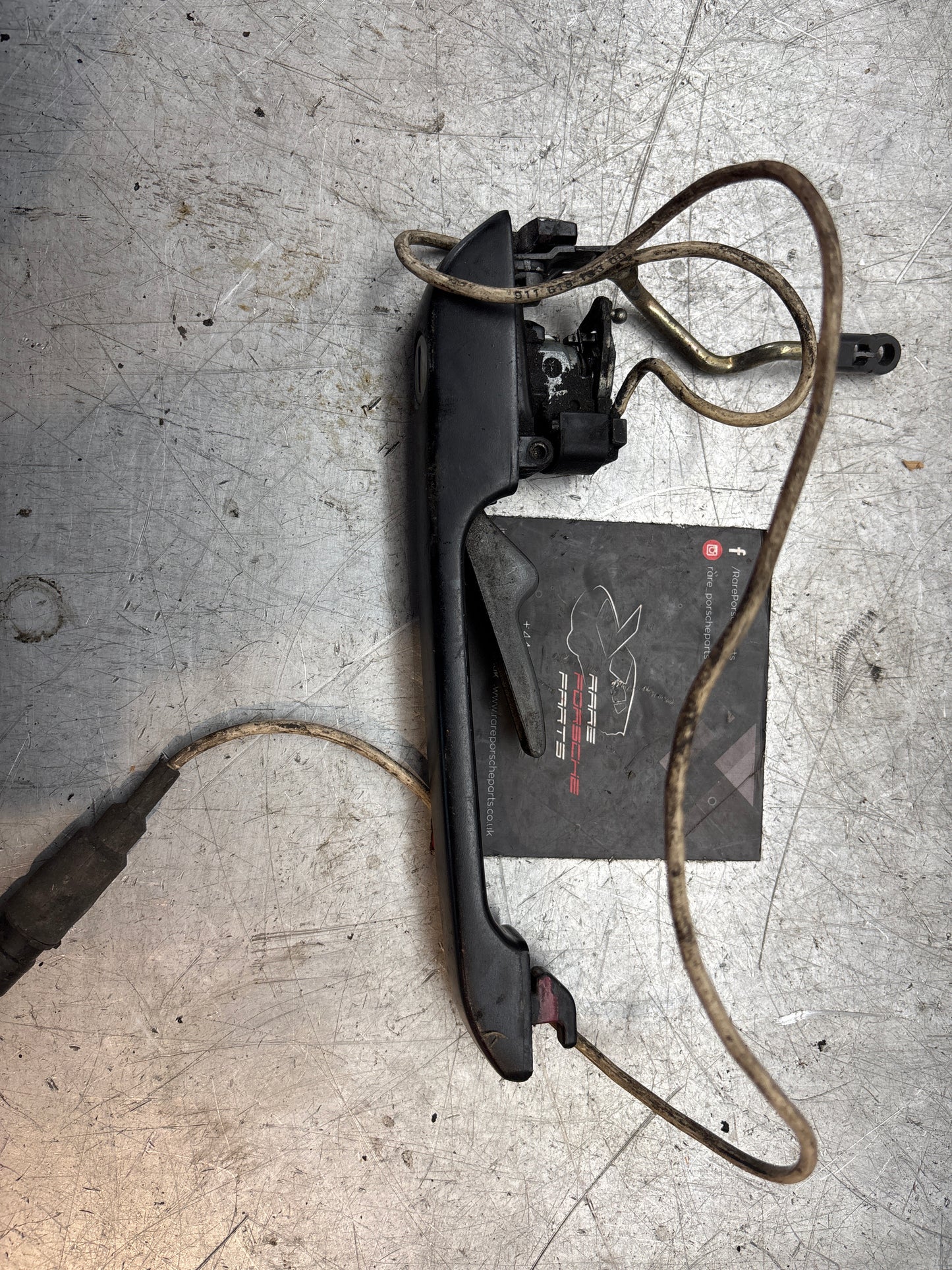 Porsche 944 S2 door Handle, Right 94453706202, used with linkage