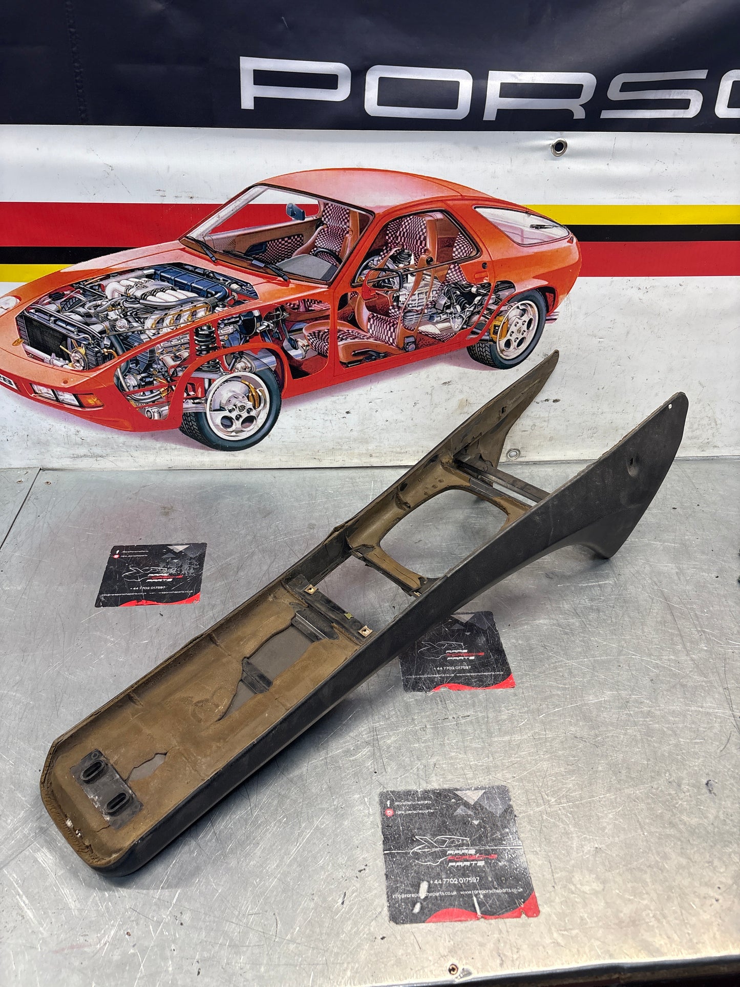 Porsche 944 centre console black 94455205100 used