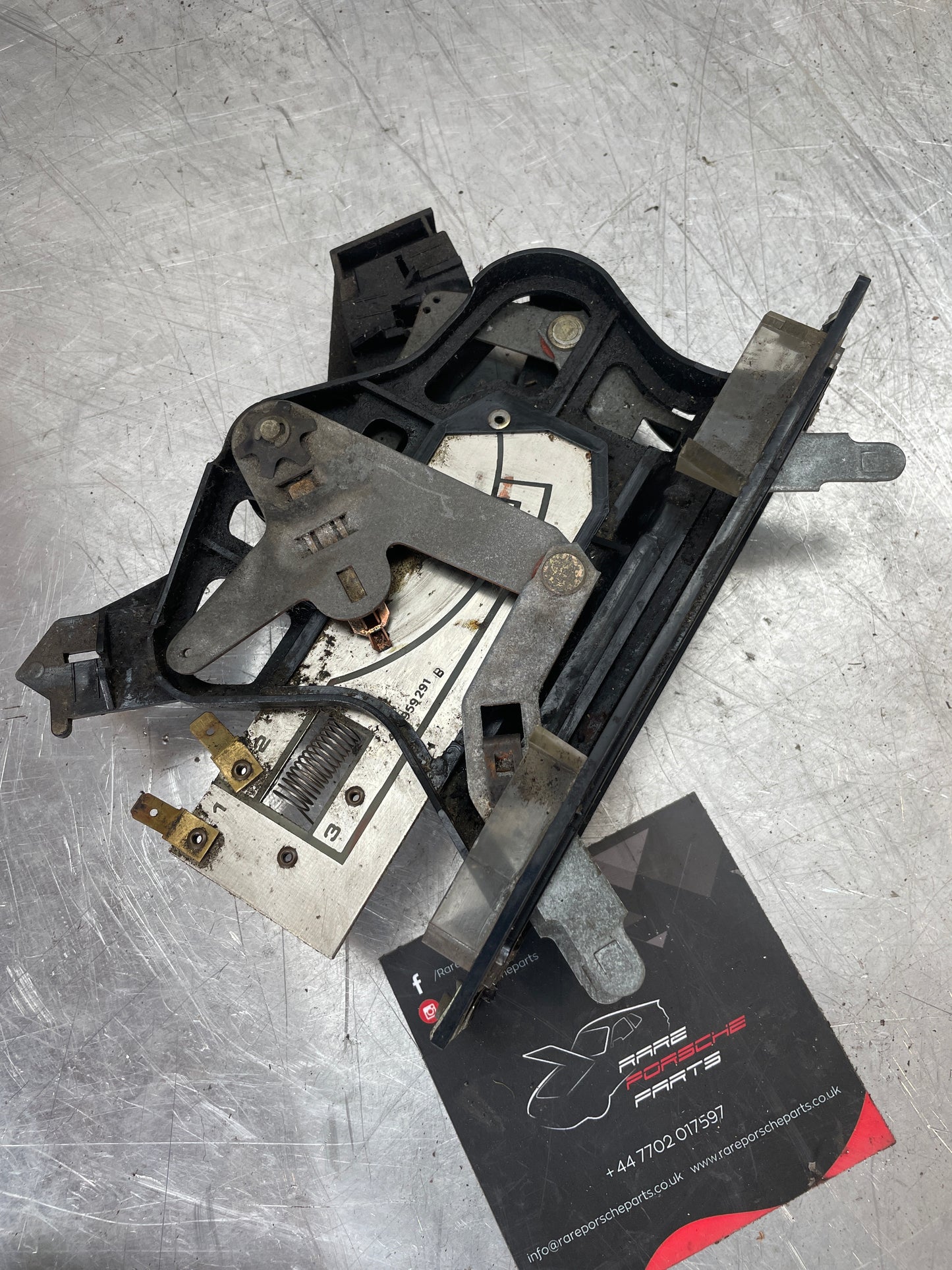 Porsche 924 heater control dashboard slider switches, used 477959291, 477819045, 477819021B (four bolt type 80-82)