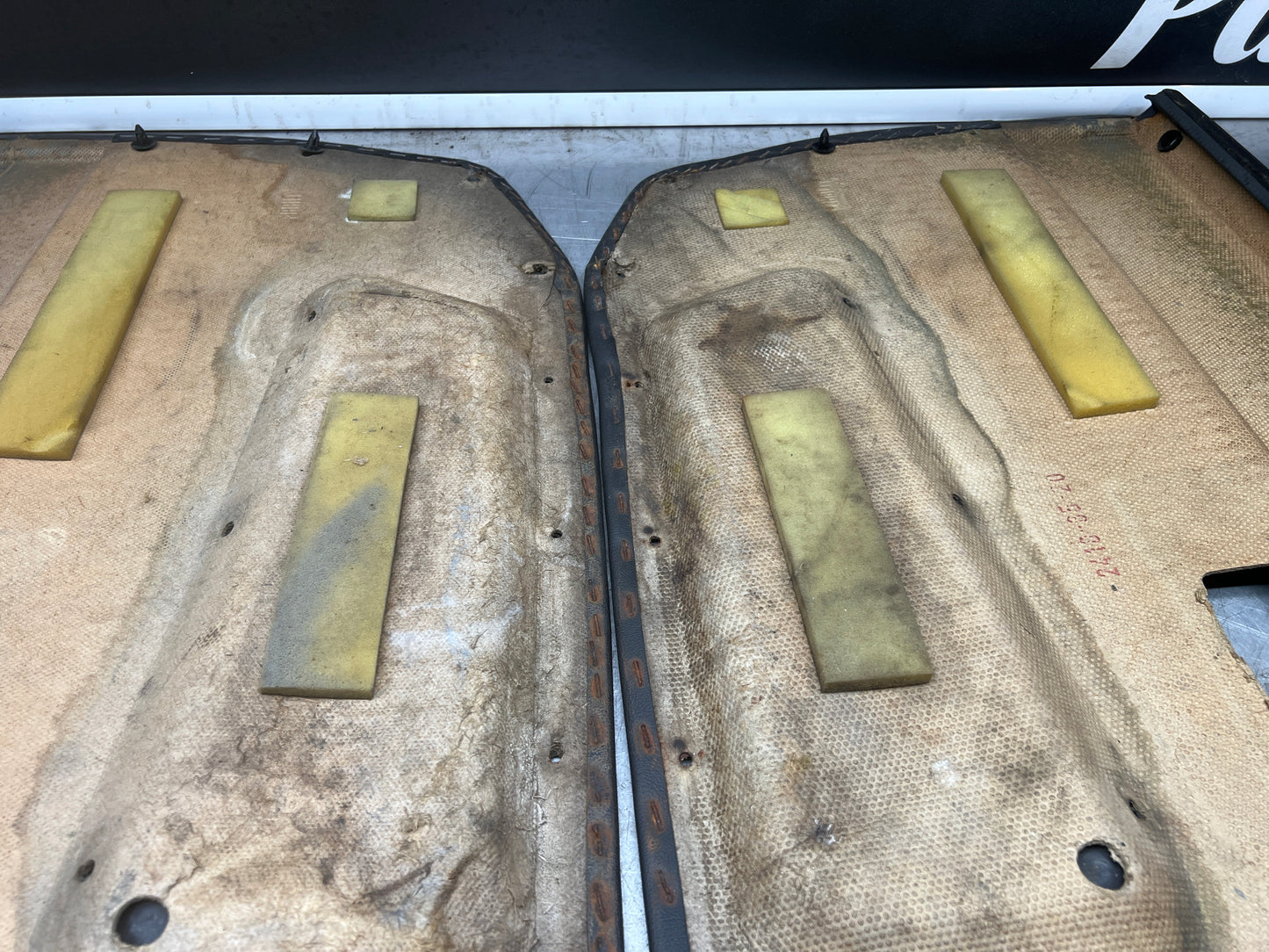 Pair Of Porsche 944 door cards black 94455501701 94455501801 used condition.