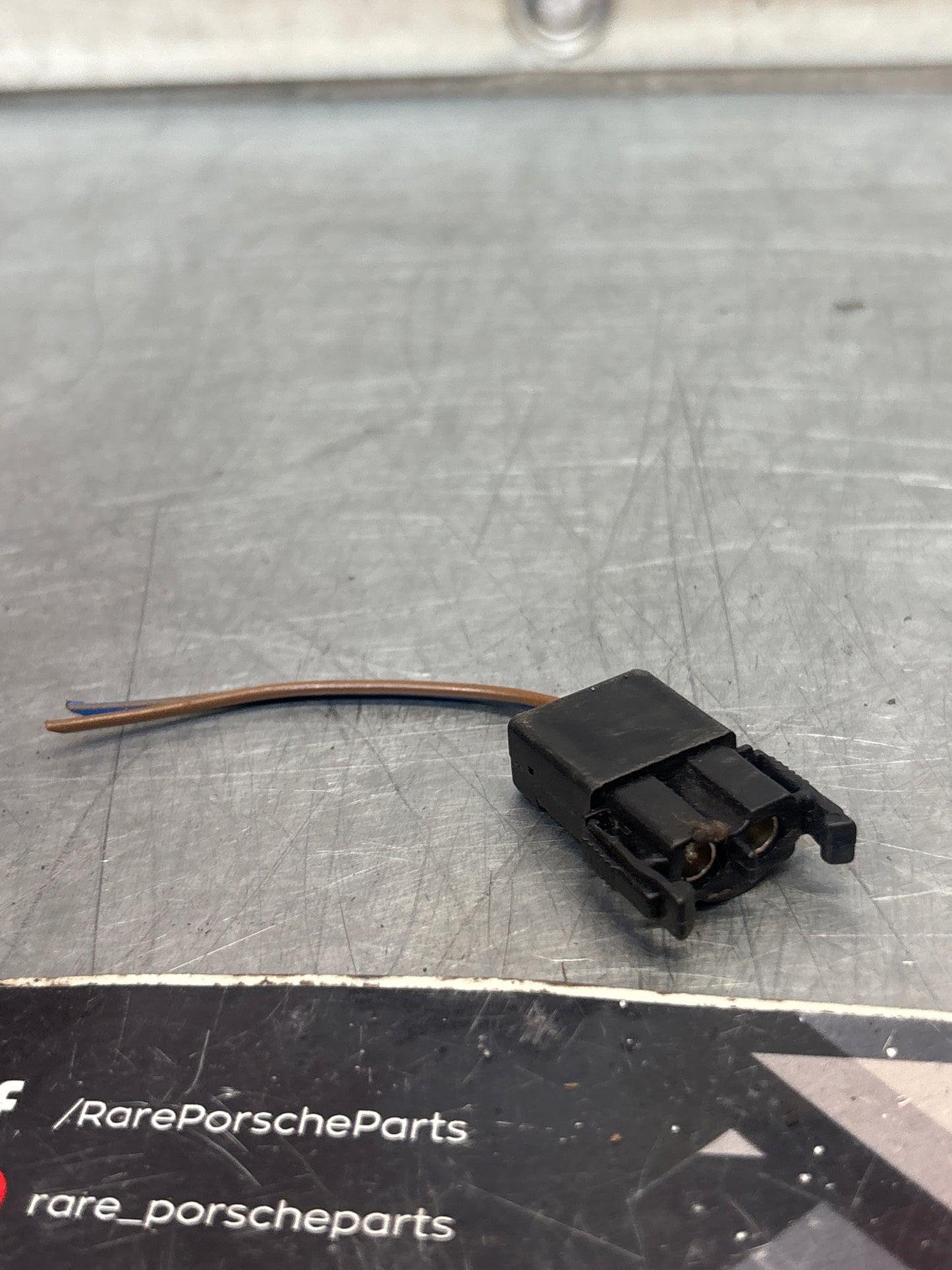 Porsche 928 / Mercedes-Benz heating resistor connector plug, used 0085450828