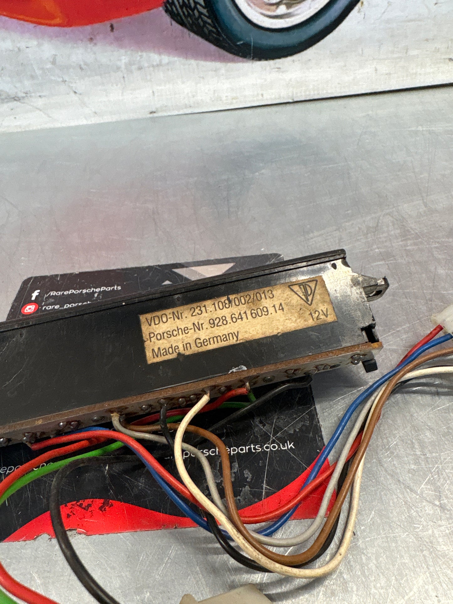 Porsche 928 front center dash panel 92864160914 used