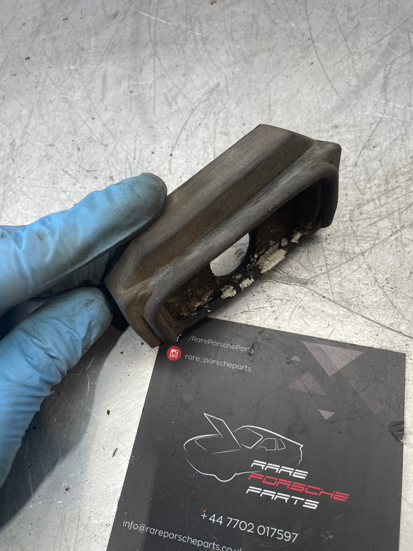 Porsche 924 rear hatch pin seal gasket rubber 477827366D right, used