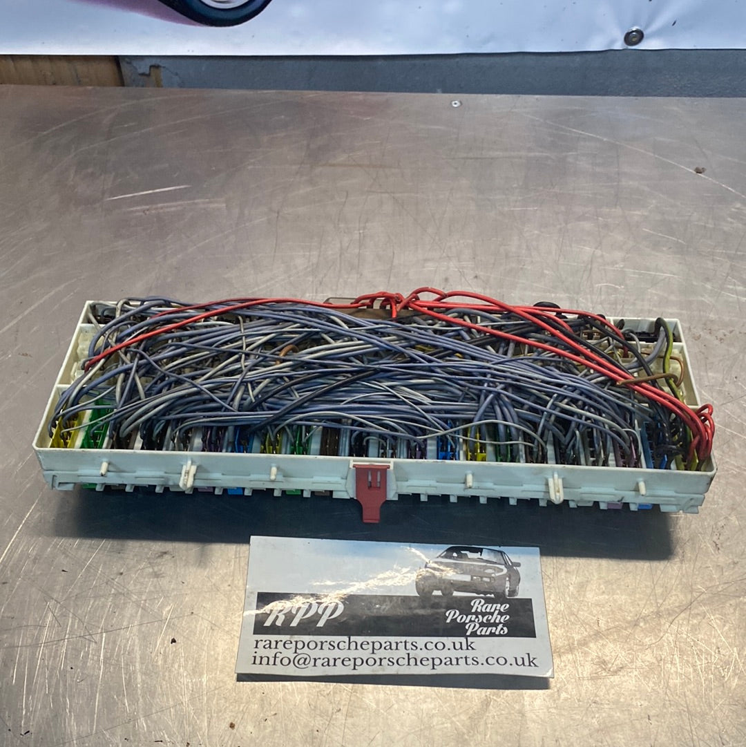 Porsche 928 fuse board 92861010513