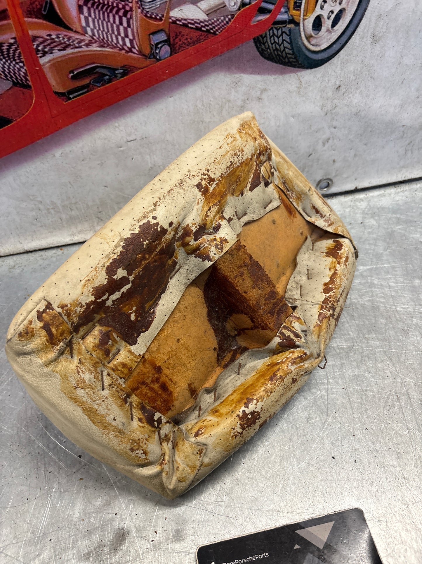 Porsche 928 rear right seat upper cushion, leather, beige, used 92852204650