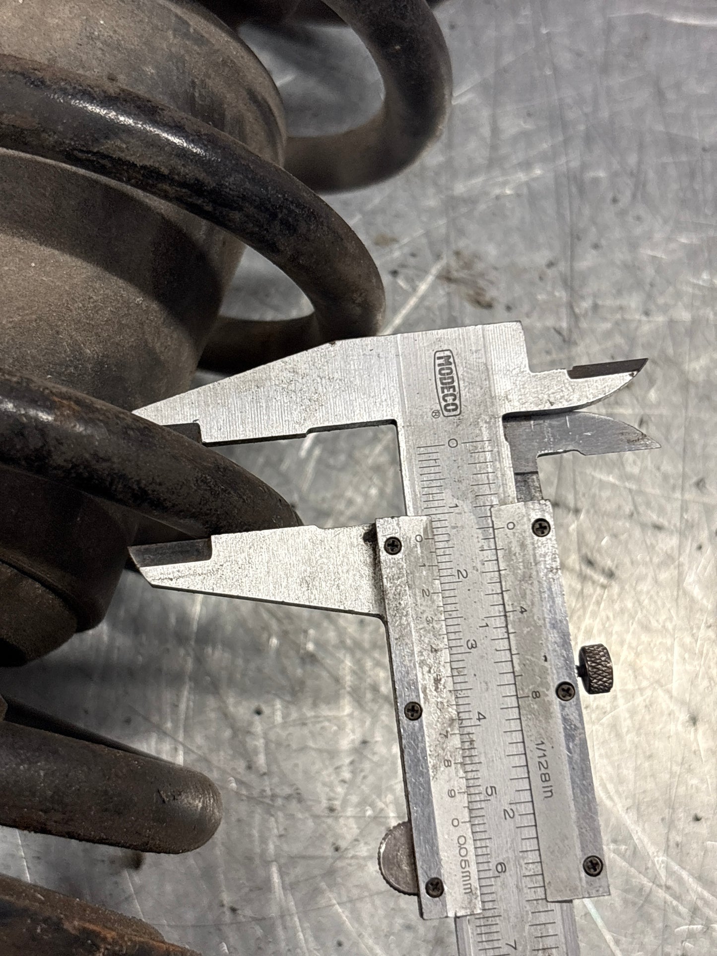 Porsche 924 Front shock absorber, used 477412031E