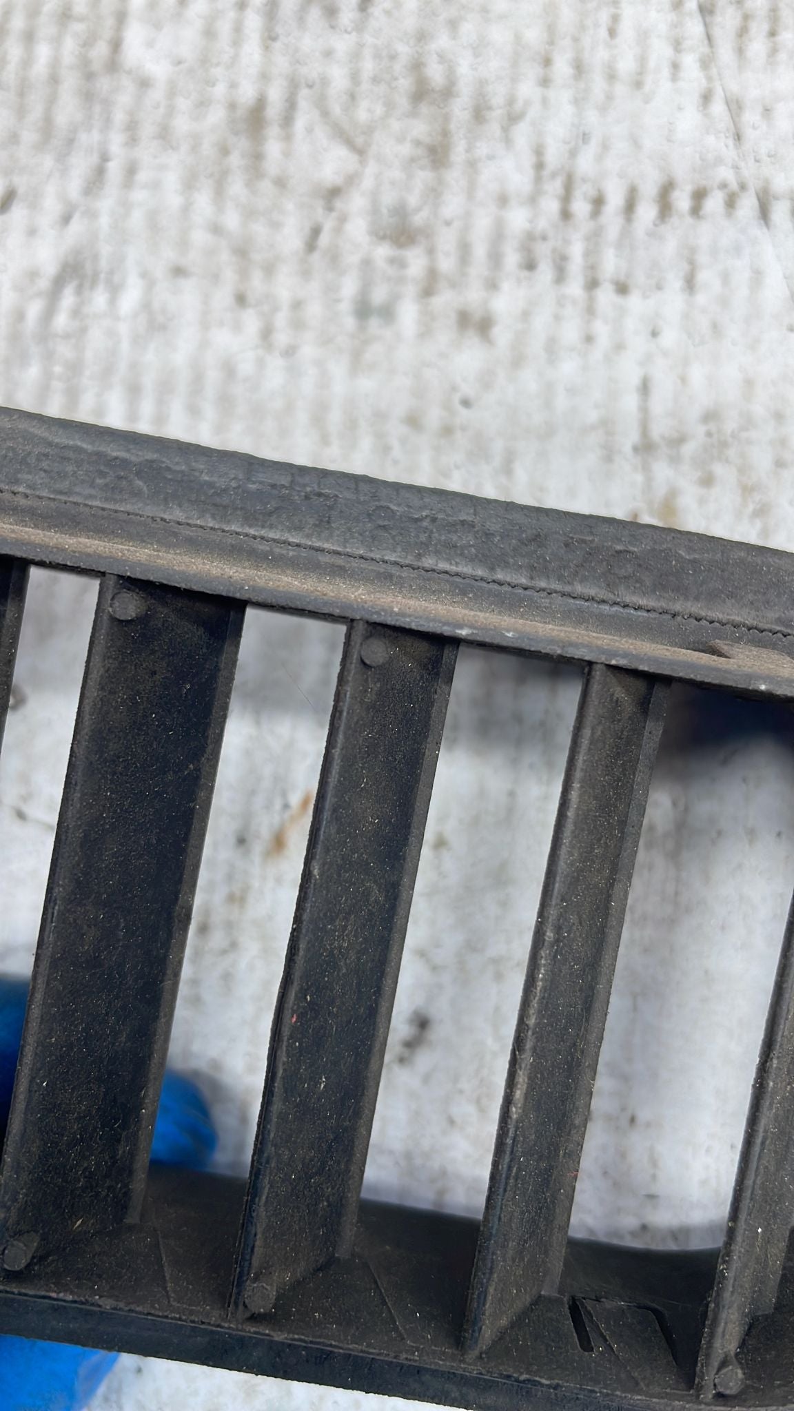 Porsche 924/944/968 right door air vent grill trim, used 477819179