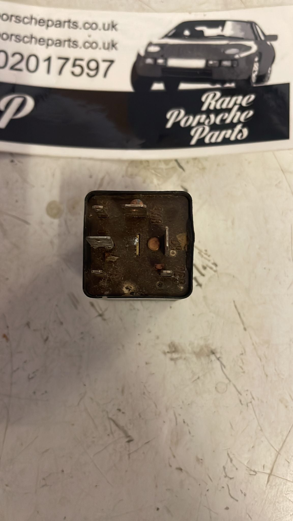 Porsche 924S 944 964 968 993 911 94461522700 DME Fuel Pump Relay, esed