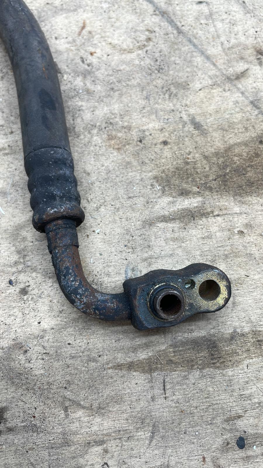 Porsche 944 refrigerant line, AC hose 94457309711, used