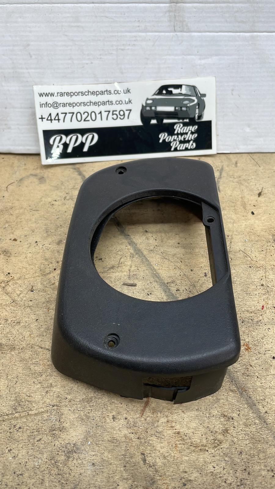 Porsche 944/S2/Turbo /968 (1986-1995) Rivestimento piantone dello sterzo 94455237300, usato
