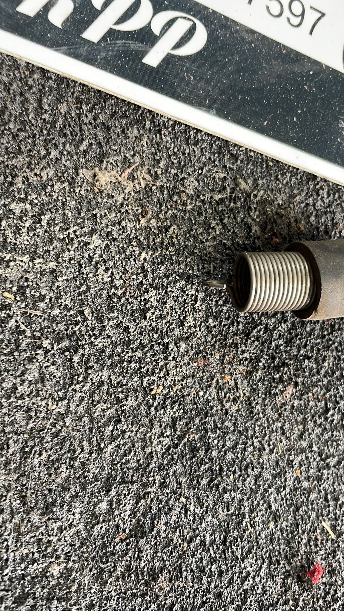 Porsche 944 924S return spring for automatic cars 94411007101, used