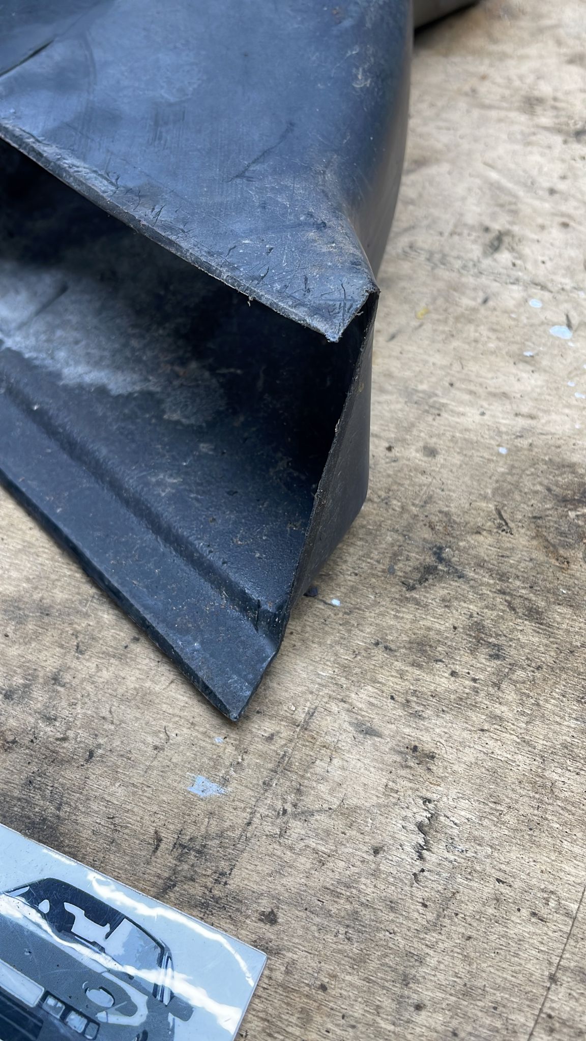 Porsche 944 Turbo / S2 front left air duct 95157536100, used