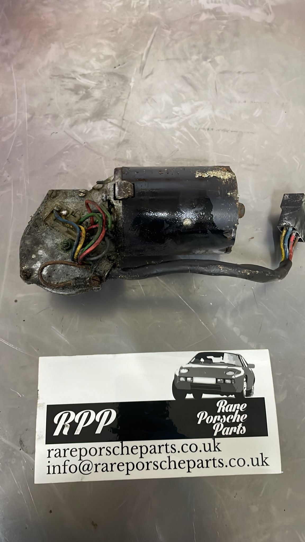 Porsche 928 wiper motor 83-84, 92862830302, used