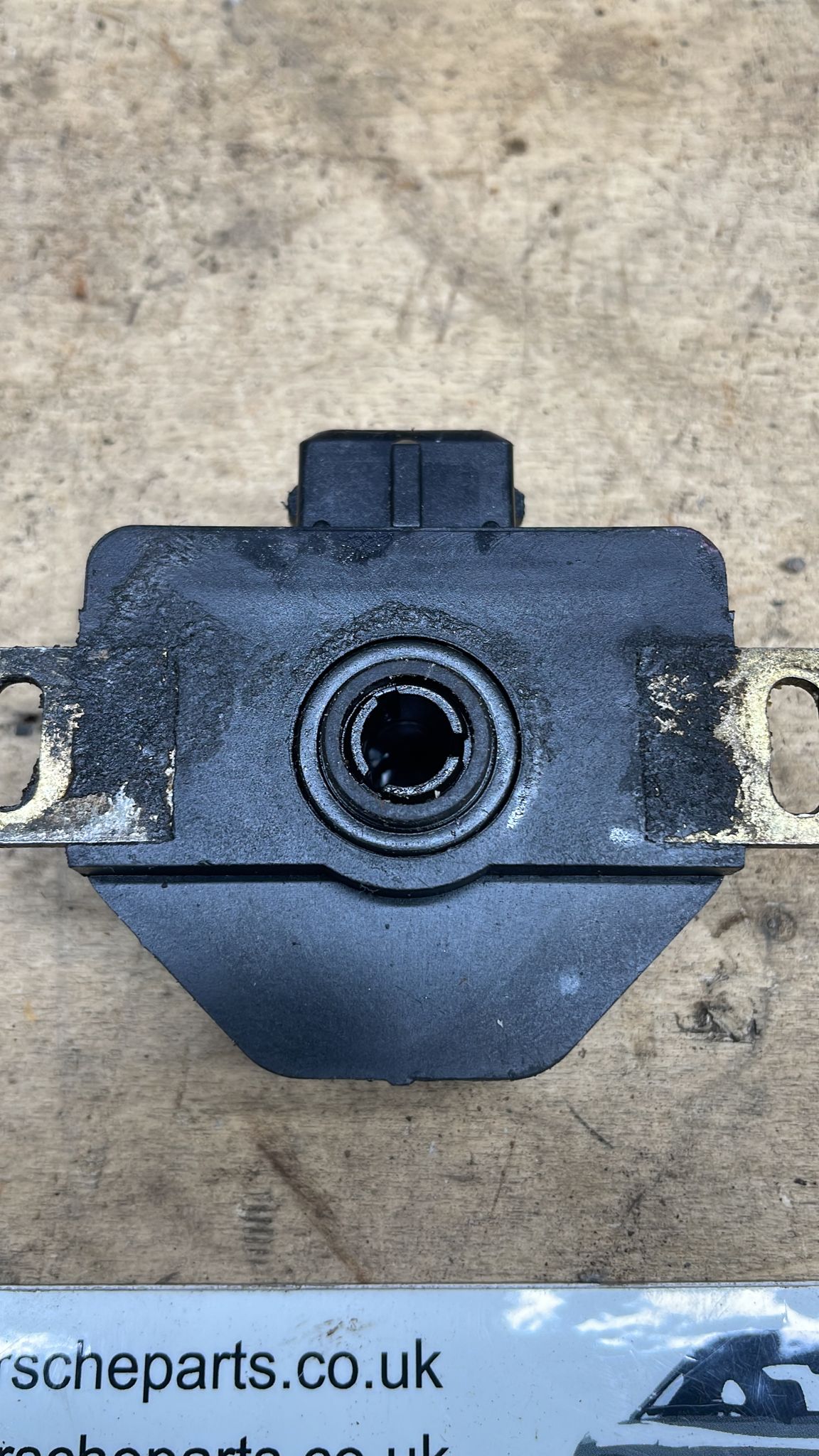 Porsche 944 Bosch TPS Throttle Position Sensor 0280120321 used