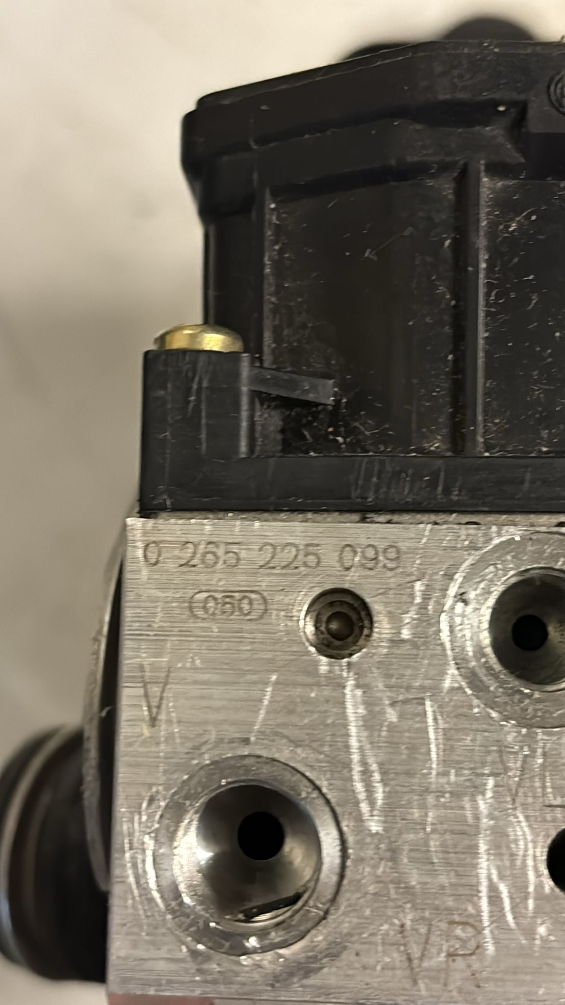 Porsche 911 996 ABS Brake Pump Modul 0265225099, 99635575553 used