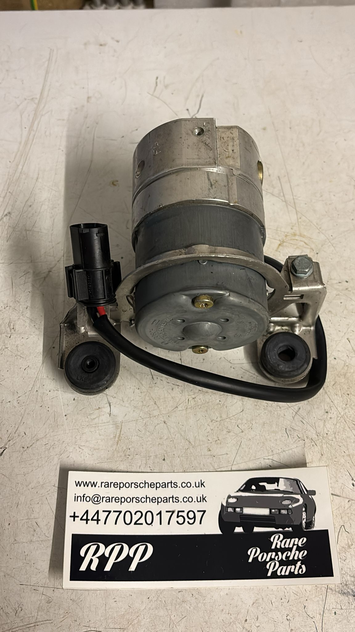 Porsche Boxster 986 996 ABS-Vorladepumpe 99635577541 gebraucht