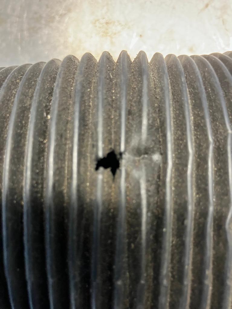 Porsche 928 air intake suction pipe 92811027204 used, study photos!!