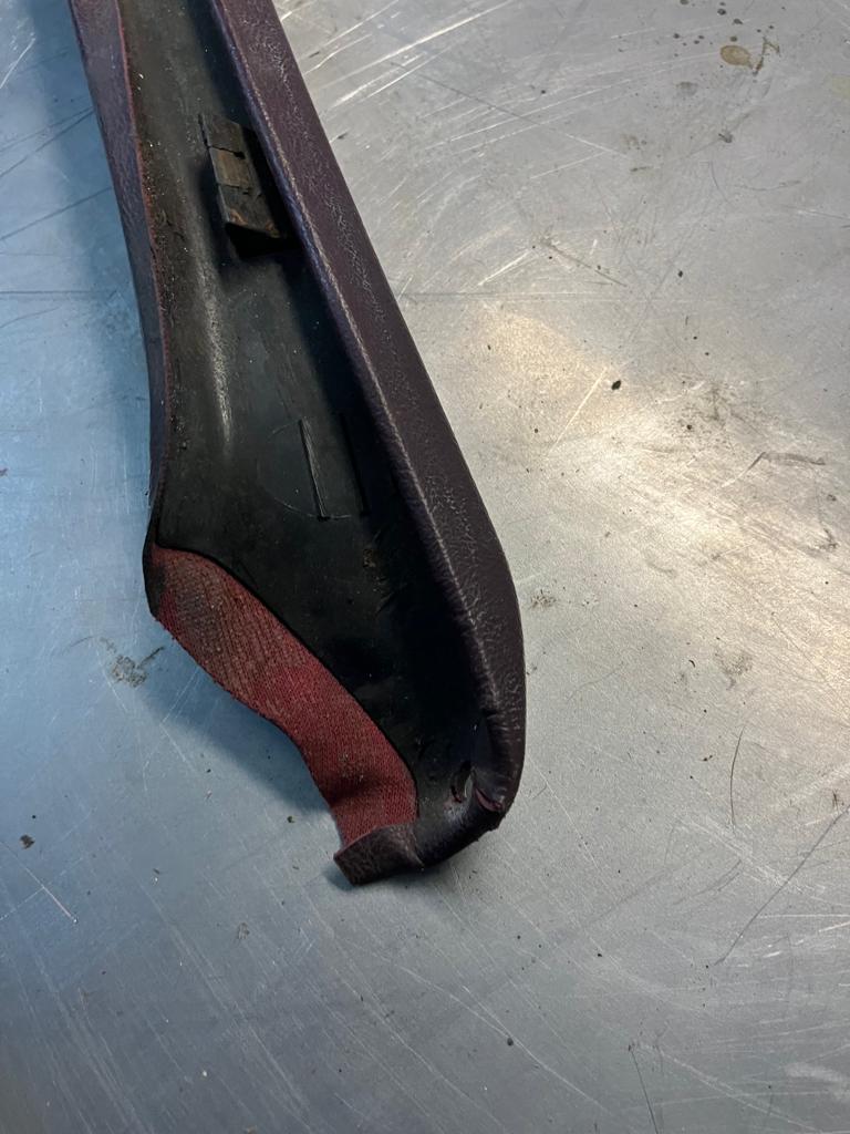 Porsche 928 tailgate trim, right, off side, burgundy, 92855503802, used