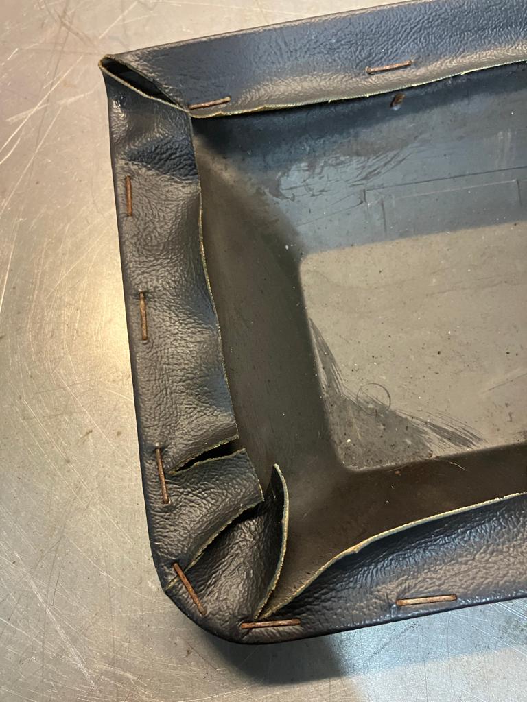 Porsche 928 sunroof / targa motor cover, black, 92855530161, used