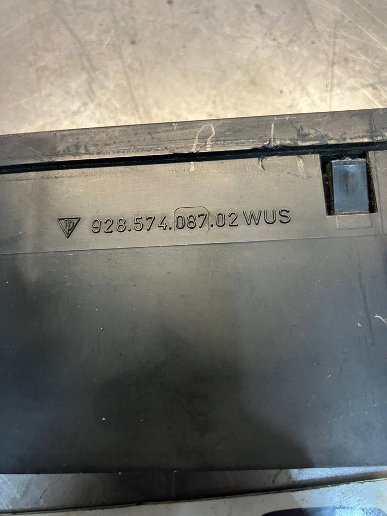Porsche 928 side went, used 92857408702