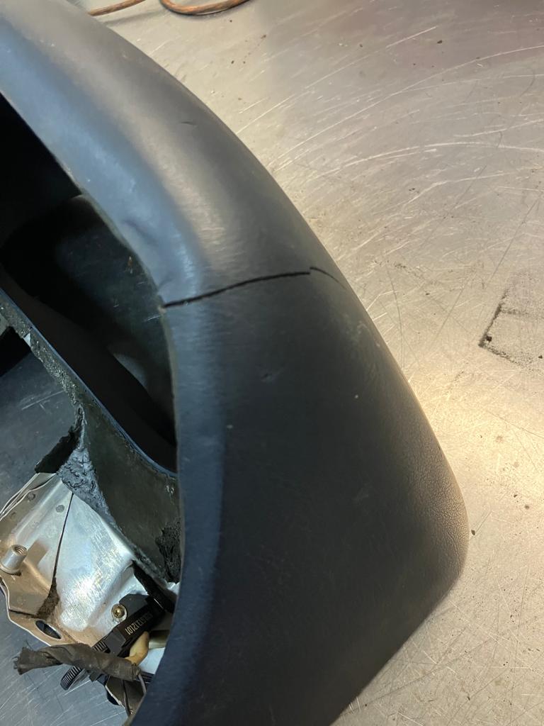 Porsche 928 speedometer cluster frame, 92855203102 used, cracked