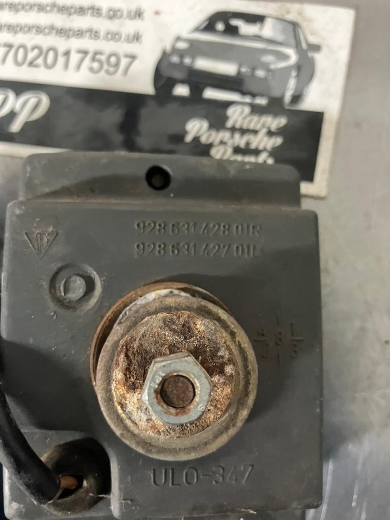 Gruppo fendinebbia Porsche 928, usato 92863142801R