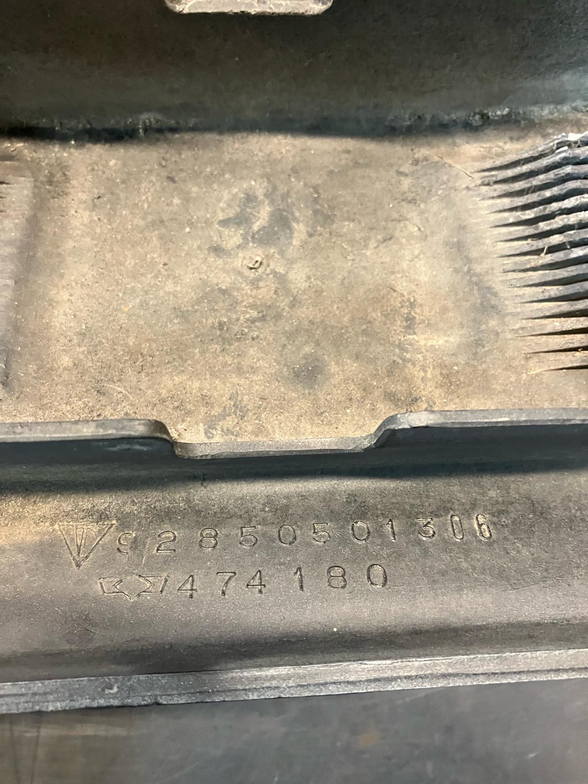 Porsche 928 front bumper cover panel, used 92850501306