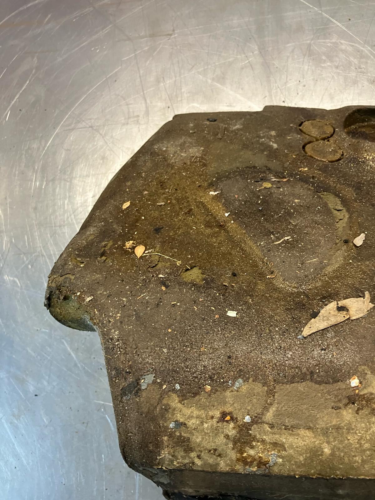 Ammortizzatore acustico Porsche 928 per auto con guida a sinistra, sopra la scheda fusibili, 92855606206