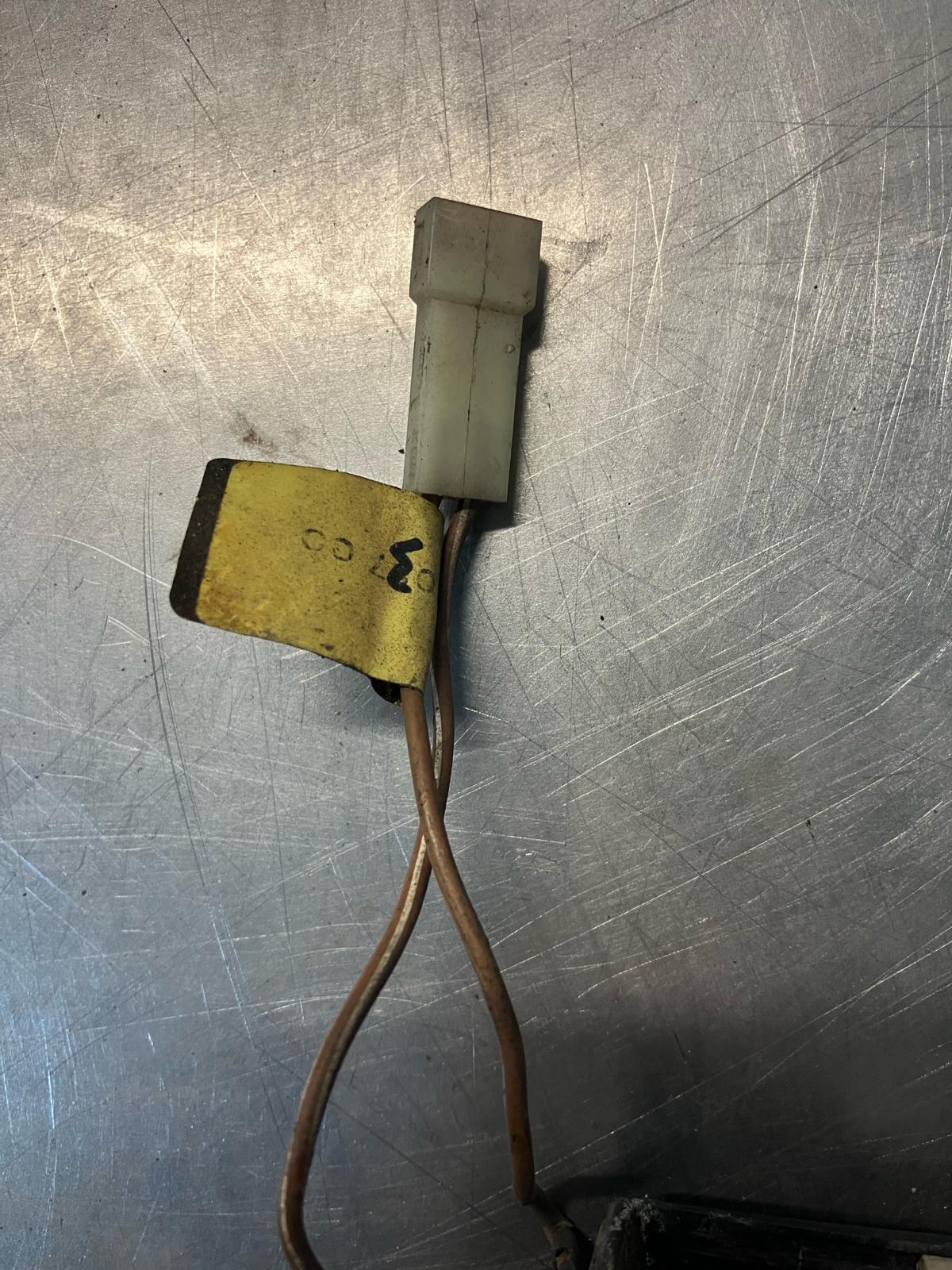 Ricevitore della serratura del bagagliaio posteriore Porsche 928, 92851205503