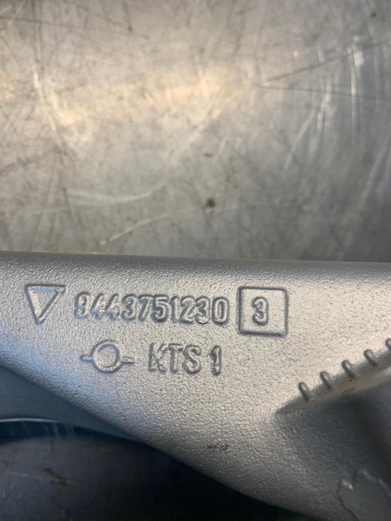 Supporto motore Porsche 944 usato 9443751230