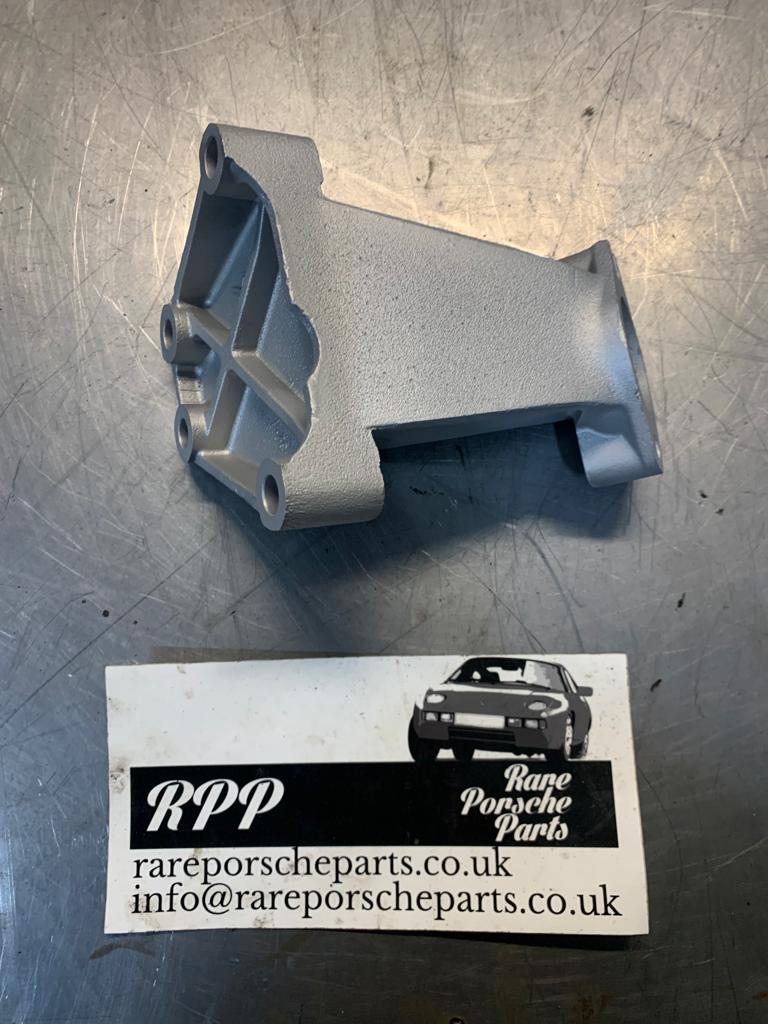 Staffa portante del supporto motore Porsche 944, usata 94437512400