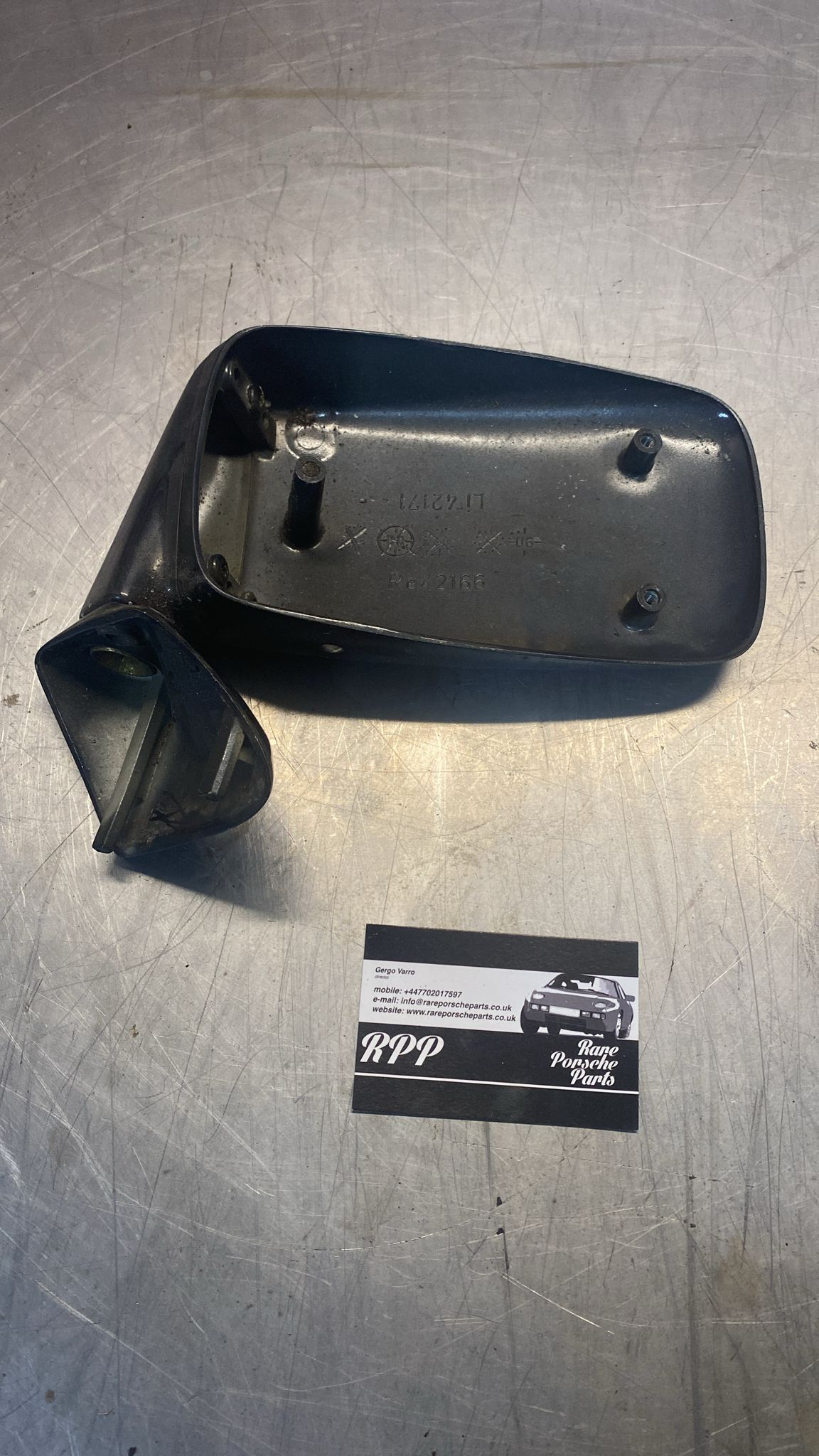 Porsche 928 944 924 right side mirror housing 94473102201