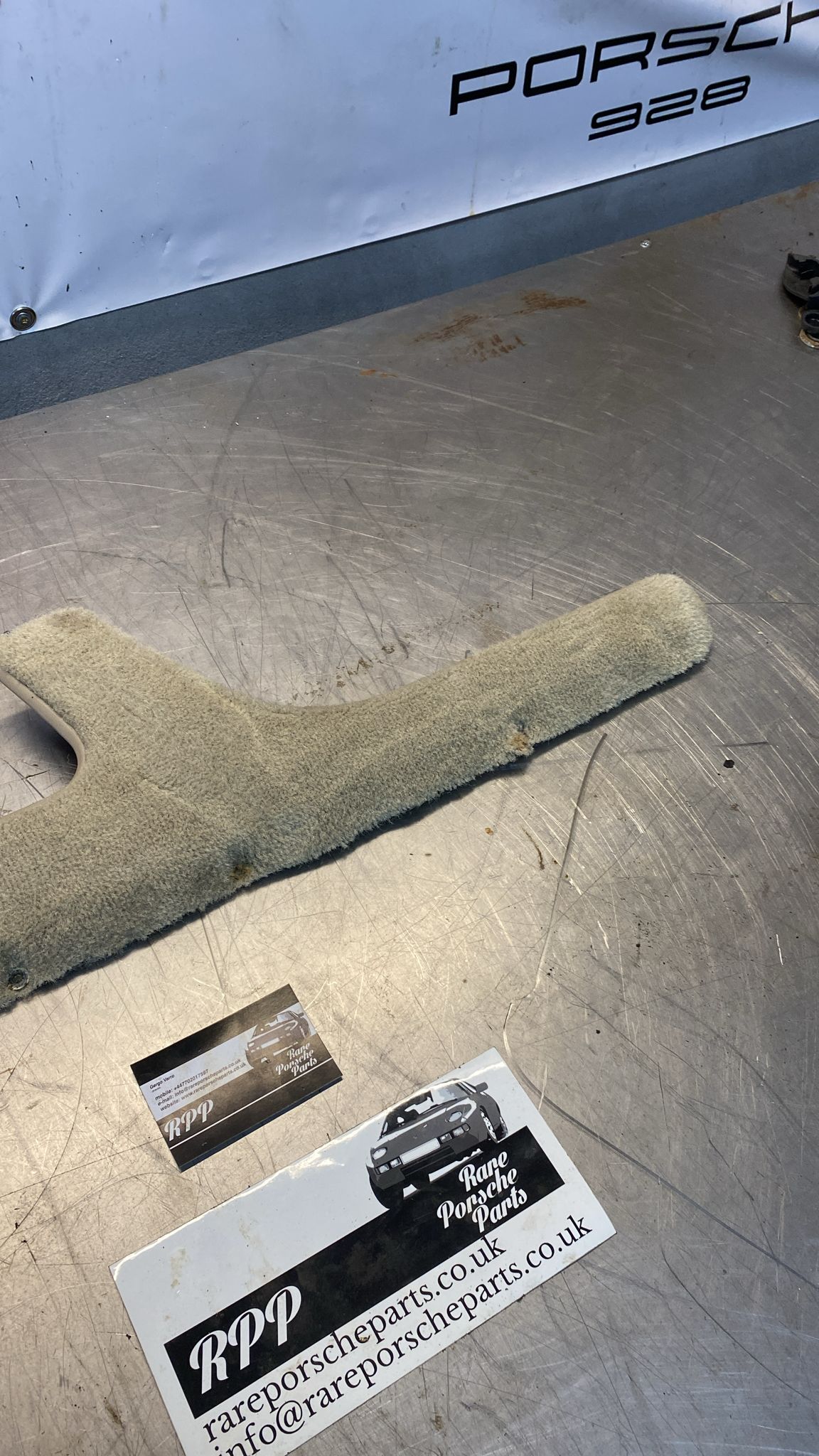 Porsche 944 Front Door Card Carpeted Lower Pocket 944 555 273 00, beige, used