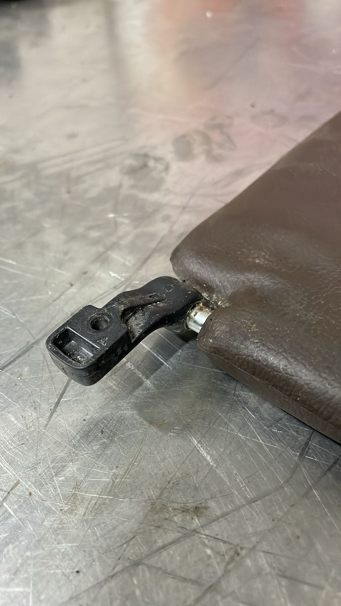 Porsche 928 rear sun visor, brown, used 92873103502