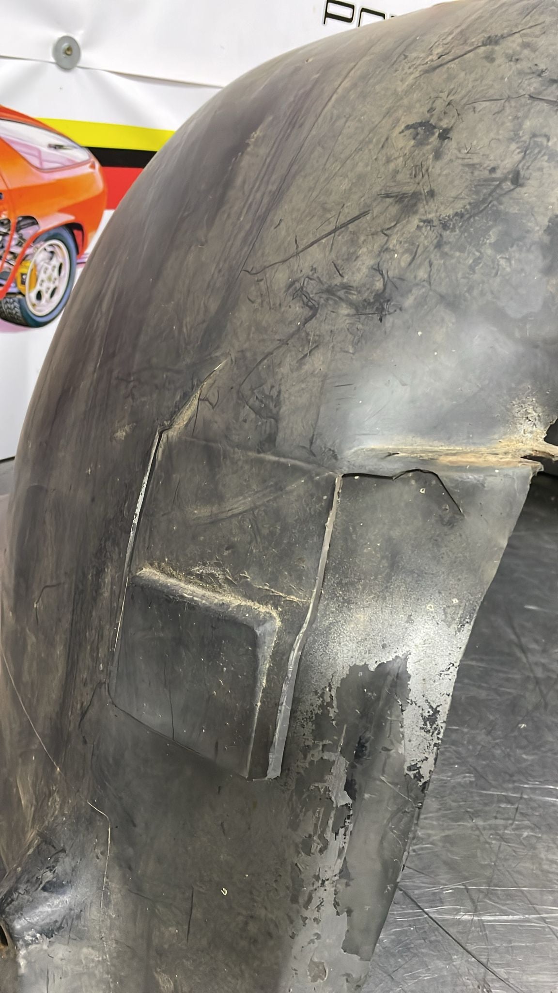 Porsche 944 from 85.5 wheel arch liner Left, 94450438101 Used