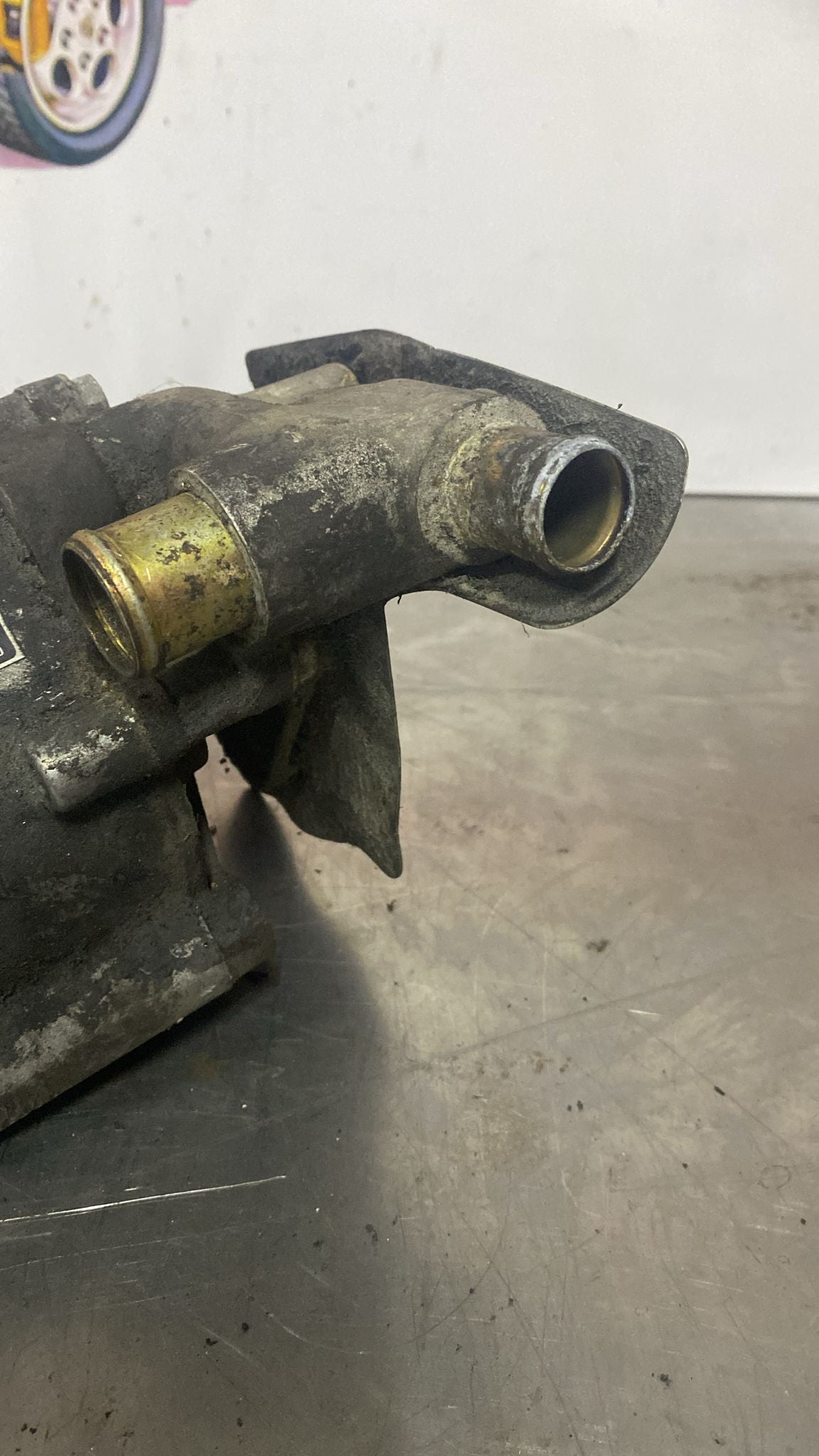 Porsche 928 air pump, used 92811310904