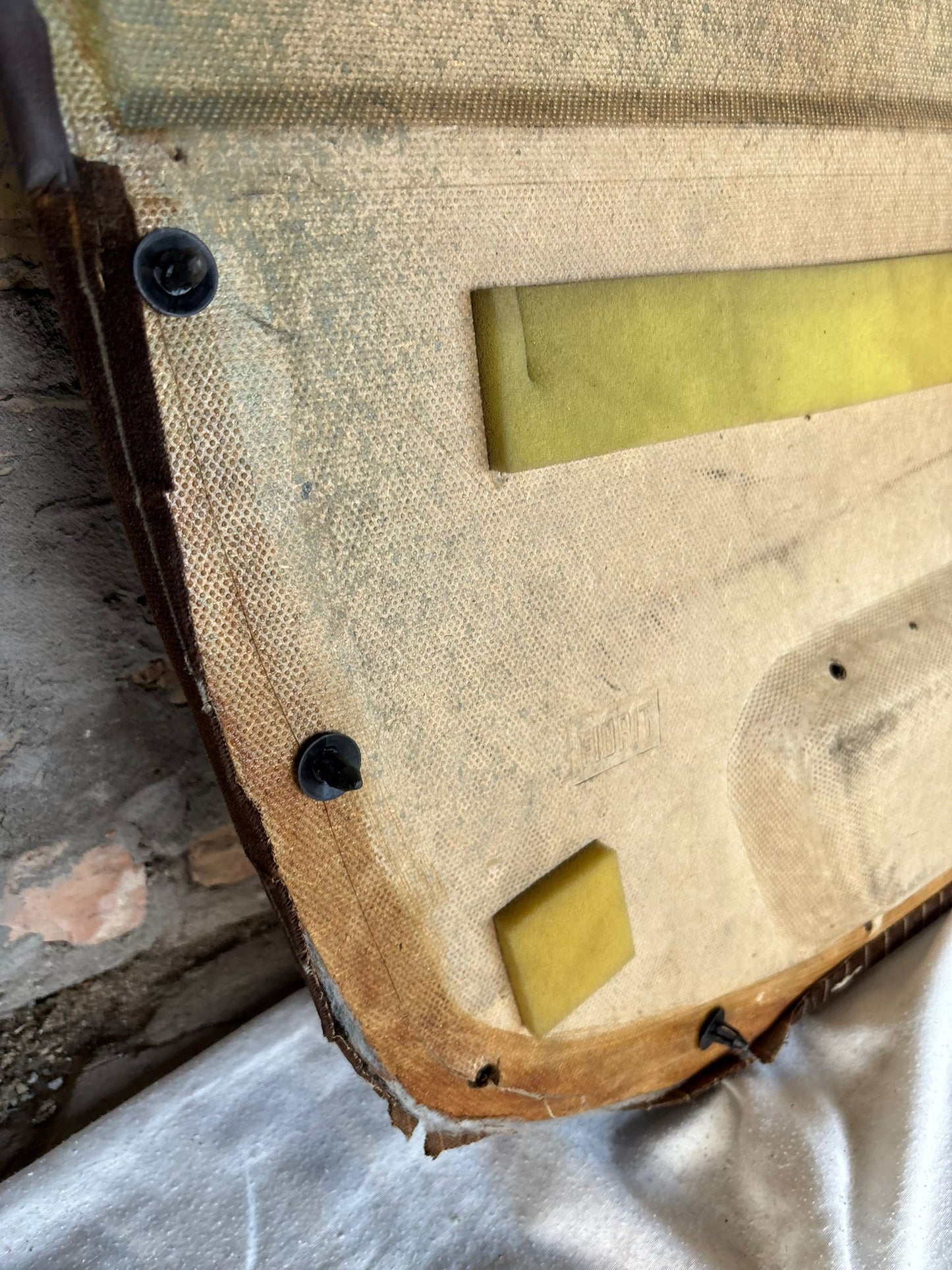 Porsche 944 brown door card, right 94455501801 used, very nice condition.